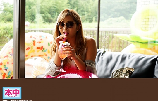 ヤリマン淫乱ギャルのポコチンに優しいマ〇コが今日も竿挿入して快楽を貪る