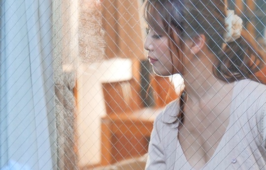 近くのの婦人さんがセックス肉体を見せつけ興奮状態の豊チンに股がり痴女って真昼の姦通 小早川怜子