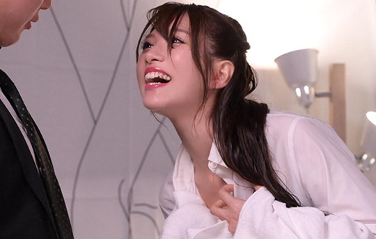 「パンスト輝尻」完璧の女性上役の卑猥な輝脚を部下の肉棹が限界を超えて突き続けるむしゃぶりSEX 相沢みなみ