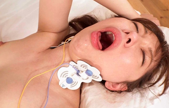 美少女の猥褻過ぎる咽喉女壺を助平剥き出し勃起ポコチンで蹂躙するブッカケ性強要 あおいれな