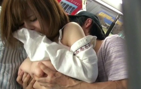 「パイ射」セックス肉体のダイナミック乳に興奮状態の痴男ポコチンがパイズリで弄り落とす落とす性強要