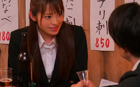 輝顔女性スタッフのピンク尻が穏和な彼氏よりタフな豊チンで酔いしれたネトラレSEX 桜もこ