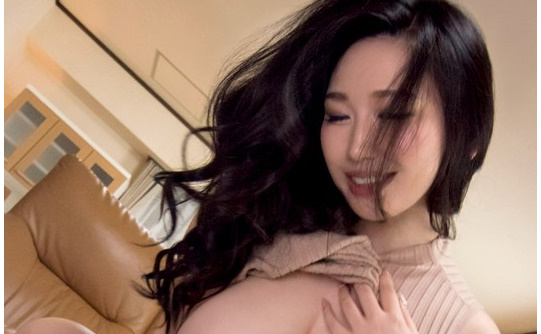 親友のカレシが極秘で寝取られるプリ乳でスケベなセクシーお姉さんのむっちむち肉ボディ 佐山愛