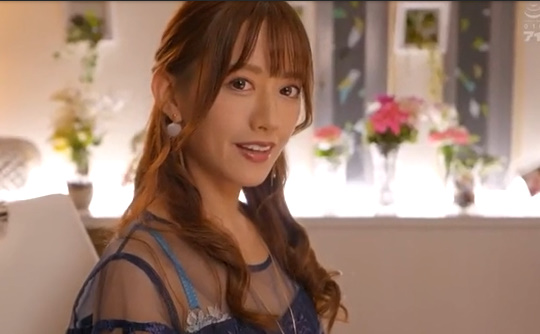 竿は上級だった下級民の肉便器になった富裕層妻。希島あいり