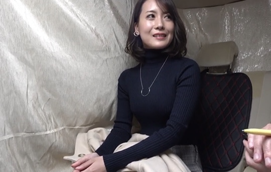 『人妻ガチ軟派』癒し系おば様が亭主よりも逞しい真っ小麦色な肉棒で禁断中出し