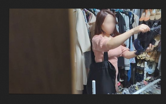 お姉さん＋爆乳Fカップ×小動物系＝優勝！？　僕のお店の試着室525