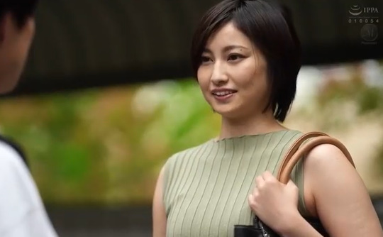 部下と上司の極秘関係で激しく交わる禁断オフィス性交