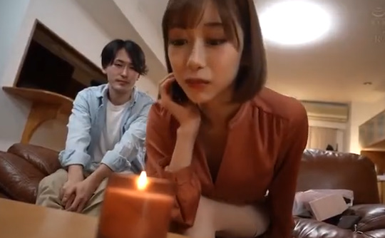 義姉さんの寂しげな美顔にグッときてボッキしてヌルっと中出し