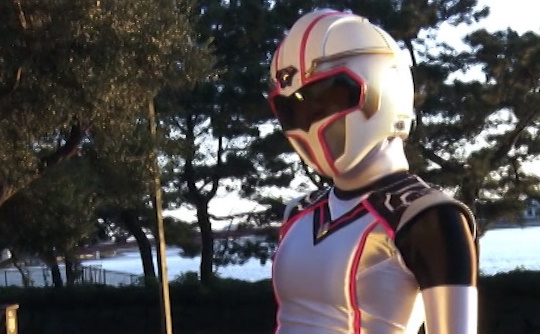 影神戦隊セイニンジャー セイニンホワイト 天然美月