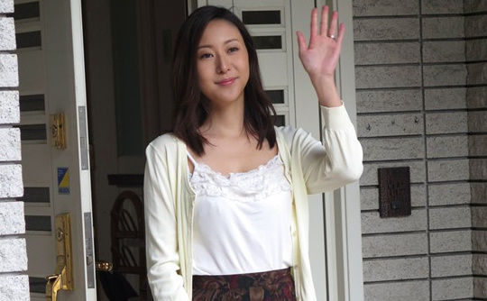 罠に堕ちた富裕層奥さんの淫嬢ご奉仕 性交