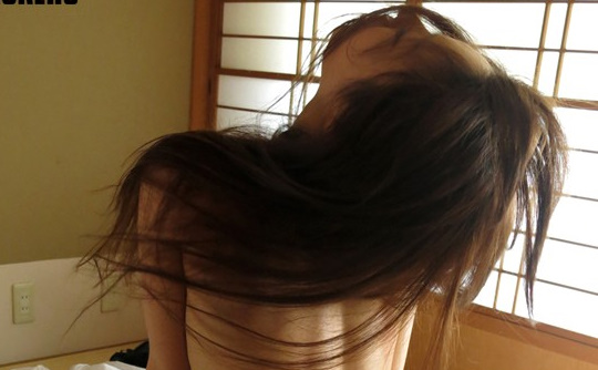 あなた許してこの人の先っポが擦り上げて膣壁が嫌らしい音を奏でるの