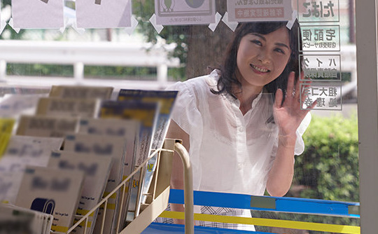 超愛顔奥さんが淫らに輝く母の親友とスケベ凄い性交でチン盛り上がった夜