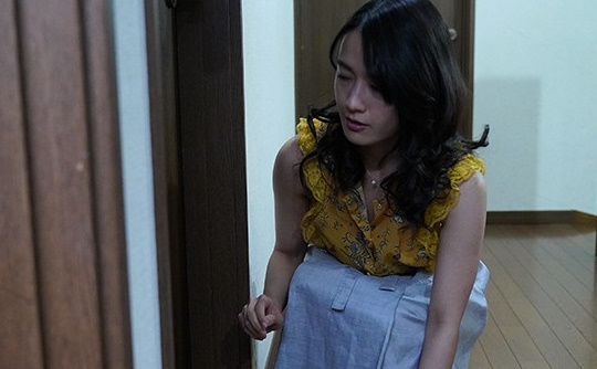 気づけば息子のアソコが亭主より逞しく育ったおテスト竿母子ソウカン　向井藍