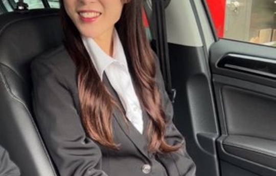 同僚の女上司と営業回り中にラブホでサボりハメ撮り