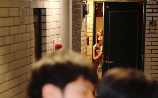 スケベな奥様が勃起度チェック！ヌレヌレなマ●コに入れてみたりして 結城りの