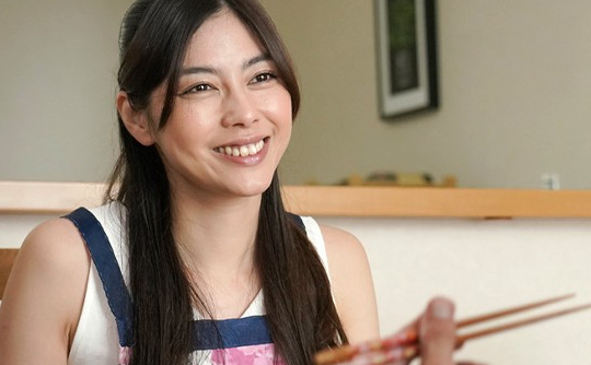 知り合いに最愛の妻を口説かせた結果勃起が震えた亭主の地獄