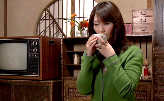 『ヘンリー』おばさんが憂う悶々とした日常に性の相談承ります未亡人介護さん