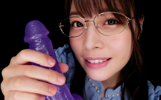 深夜残業疲れ勃起でオンナ上司の囁き淫語で痴女り倒された僕 八木奈々