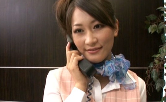 時間がストップした嘘のような嘘な世界でおばさんの体が餌食に