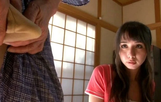 エロ爺さんの考えられない程の腰使いにアソコが壊れちゃう！欲求不満嫁