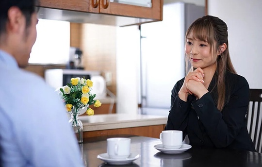 「美尻が過ぎる」裸以上に猥褻なランジェリーModelをさせられやべぇ位に興奮したバリキャリのま〇こ