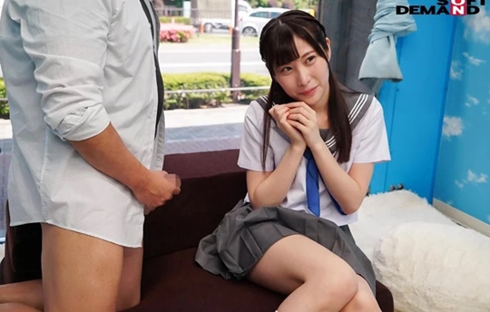 「美脚が過ぎる」制服女子の純白Bodyにボッキが果てしない！自慰魅せつけミラー号