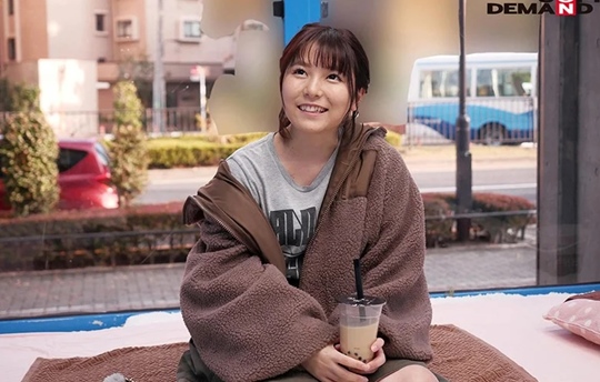 愛々しい女子のぴちぴちBodyをヤリたい放題突き続ける楽園が見えたグラインド騎乗位