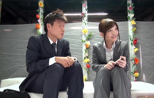 「ミラー号」仕事中の美人さん同僚と粘着したら貞操終了!?情欲爆裂!?